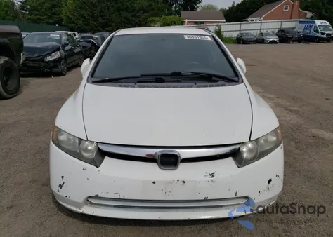 2008 Honda Civic Lx z USA, uszkodzony, nr VIN 2HGFA15578H027853